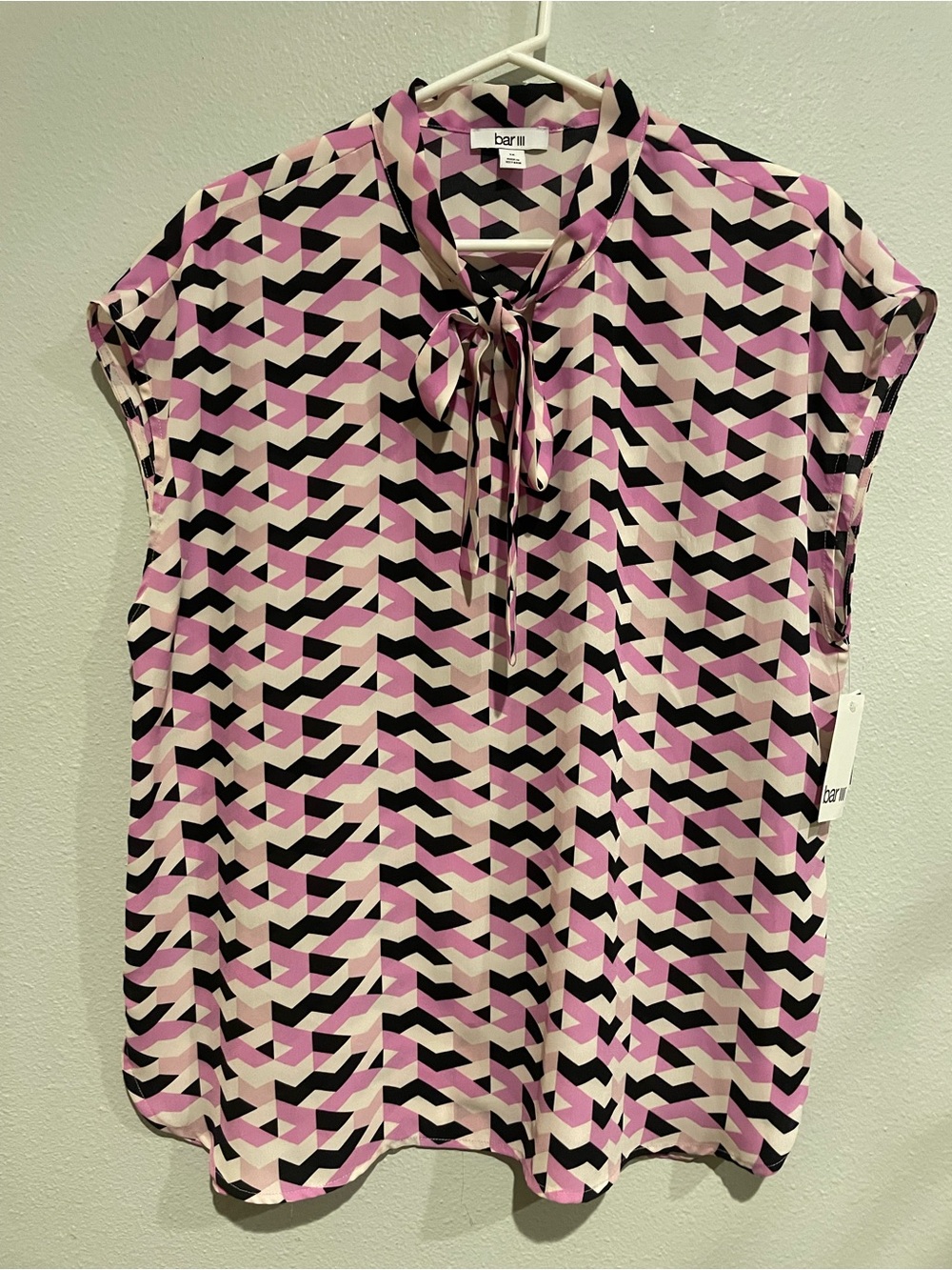 Bar III Pink and Black Geo Tie-Neck Cap-Sleeve Top